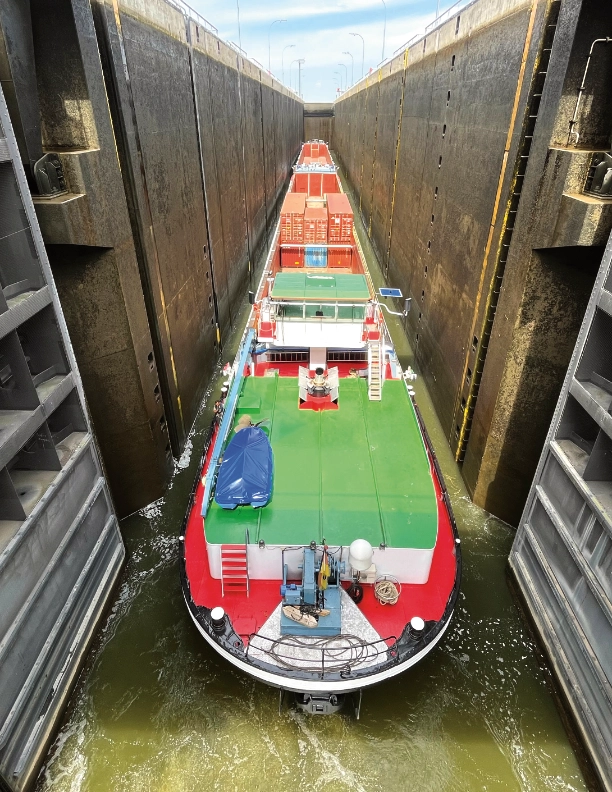 600 Kilometer Verantwortung: Ein anspruchsvolles KRITIS-Projekt für WSA Elbe